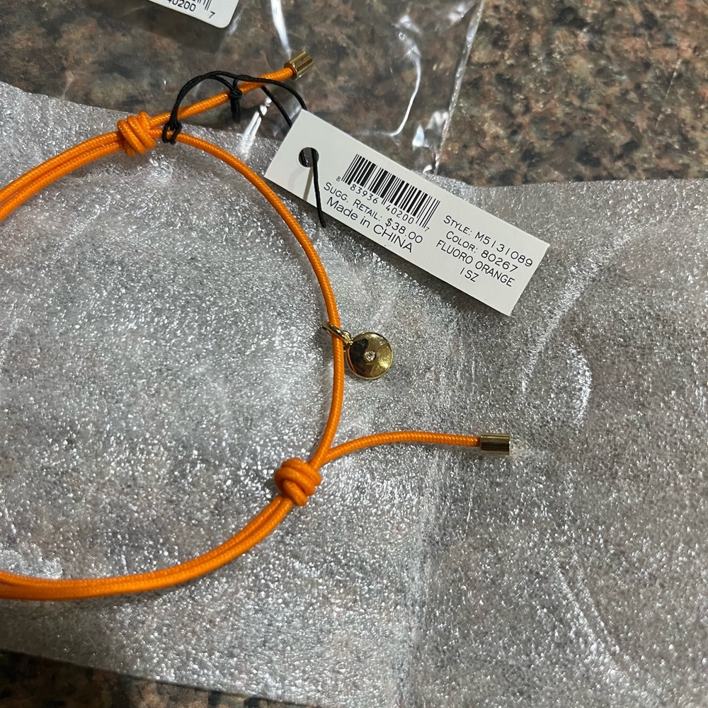 NWT Marc by Marc Jacobs Orange Friendship Bracelet - Picture 2 of 2